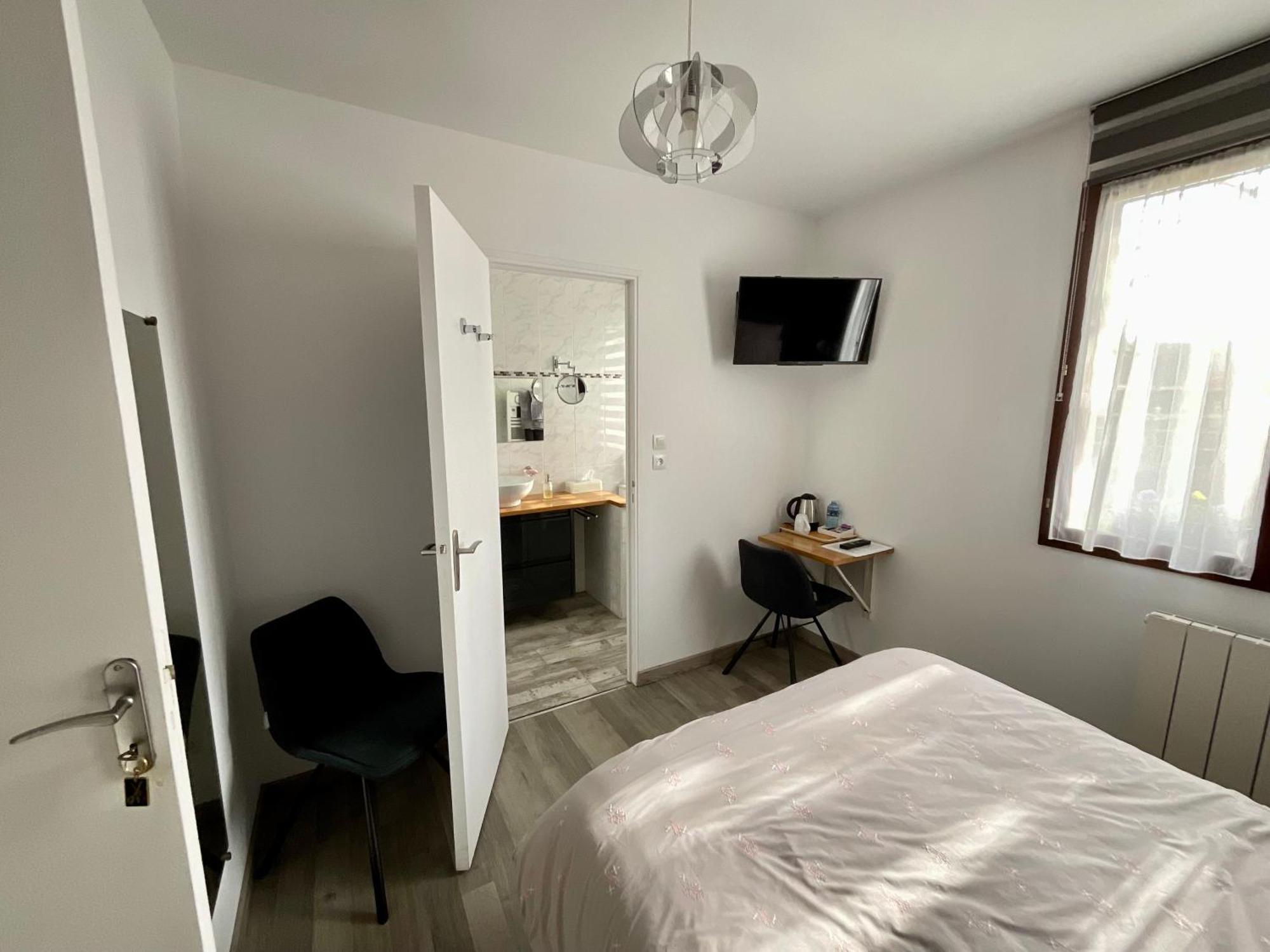 Chambres Tout Confort Du Tilleul Bosc-Benard-Commin Phòng bức ảnh